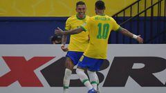 El mensaje del DT de Brasil a Bielsa tras golear a Uruguay