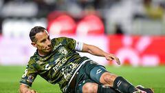  Andres Guardado of Leon during the 6th round match between Leon and America as part of the Torneo Clausura 2024 Liga BBVA MX at Nou Camp Stadium on February 10, 2024 in Leon Guanajuato, Mexico.