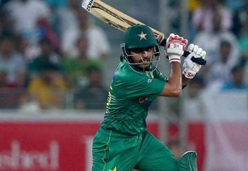 Babar Azam hit Pakistan's winning runs.