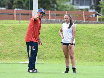 La Selección Colombia Femenina Sub-20 realizó trabajos en Costa Rica con el grupo completo. Linda Caicedo, Gabriela Rodríguez y Gisela Robledo participaron en los trabajos del director técnico Carlos Paniagua.