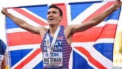 Jake Wightman won the 1500 meter field to claim the world title and his dad, Geoff Wightman was the on the PA commentating as his son crossed the finish.