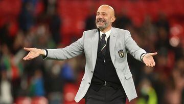 FILE PHOTO: Soccer Football - Euro 2020 - Semi Final - Italy v Spain - Wembley Stadium, London, Britain - July 6, 2021 Italy delegation chief Gianluca Vialli celebrates with staff after winning the penalty shootout Pool via REUTERS/Carl Recine/File Photo