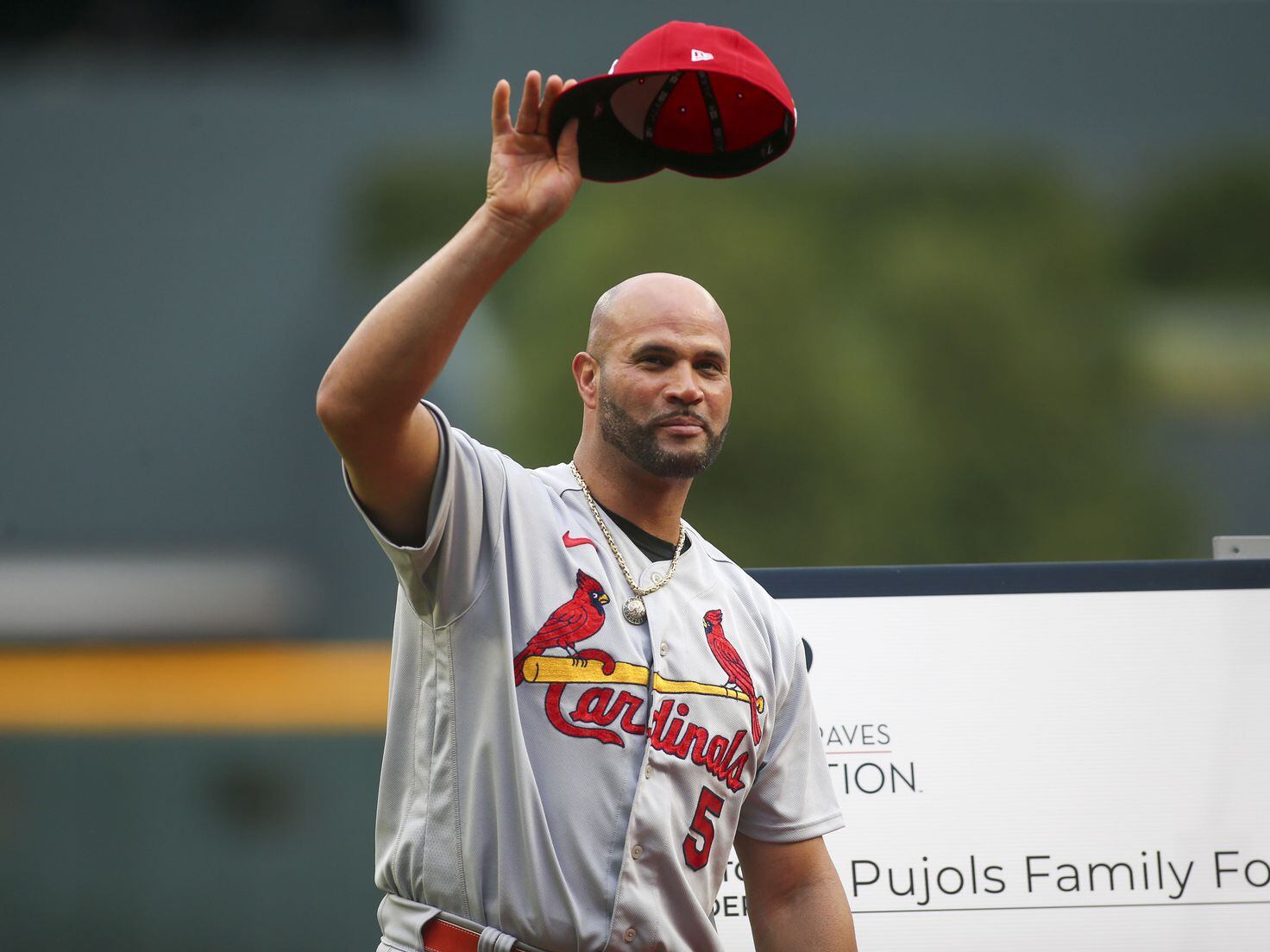 Pujols, Cards steal one