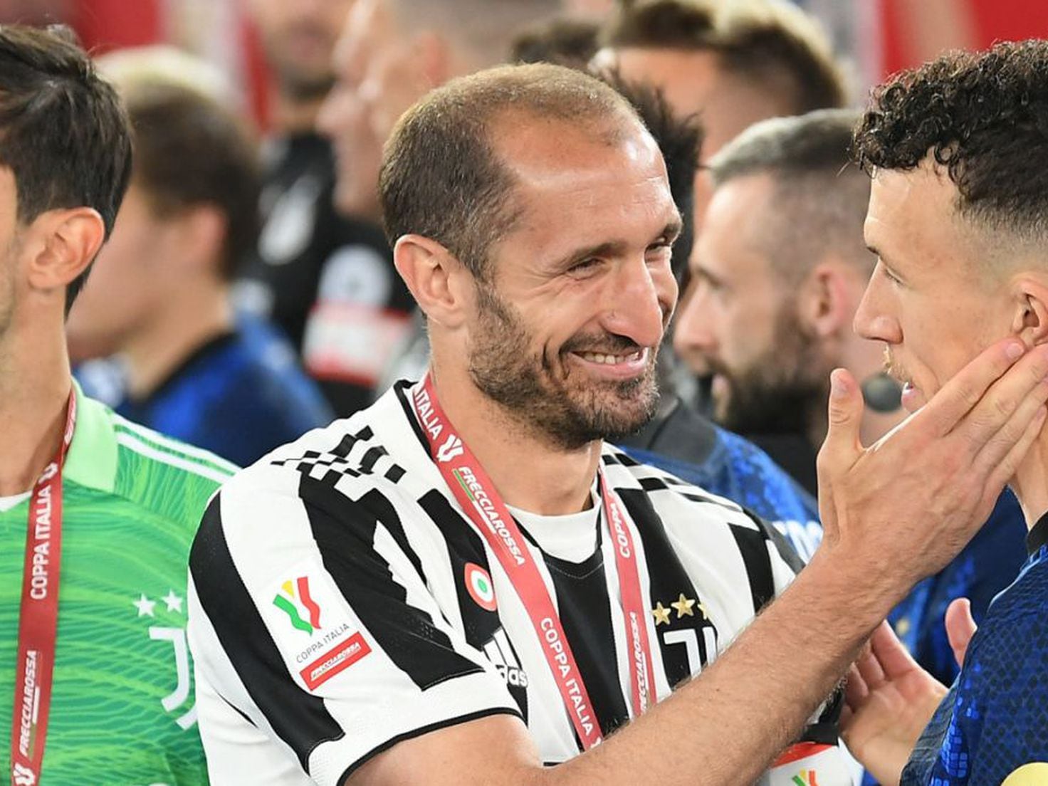 Italian veteran Giorgio Chiellini excited to join LAFC – Daily News