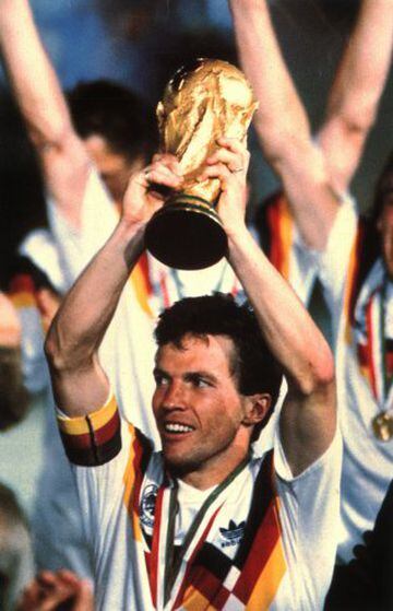 Como jugador lo ha ganado casi todo tanto a nivel de clubes como de selección. Por ejemplo, 7 Bundesligas con el Bayern de Munich y 1 Eurocopa y 1 Mundial con Alemania (en 1980 y 1990 respectivamente).
