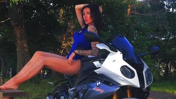 Muere en un accidente Olga Pronina, la motera sexy de Instagram
