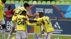 Daniel Ruiz de Colombia anota el gol 1 para Colombia vs Honduras durante los Juegos Panamericanos Santiago 2023.