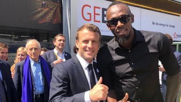 Usain Bolt y Emmanuel Macron posando juntos y muy sonrientes el 16 de mayo del 2019 en Par&iacute;s.