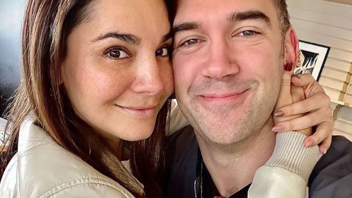 Quién es Lewis Howes, el novio de Martha Higareda con el que se mudó