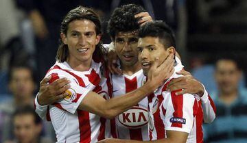 Filipe, Diego Costa y Agüero celebran un gol del Atlético.
