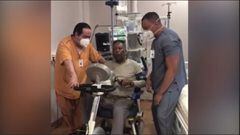 Pelé reaparece y muestra su recuperación tras la cirugía