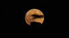 ANKARA, TURKIYE - JULY 13:  Super moon rises over Turkish capital Ankara on July 13, 2022.  A âsupermoonâ occurs when a full moon coincides with the Moon's closest approach to Earth in its elliptical orbit, a point known as perigee. (Photo by Volkan Furuncu/Anadolu Agency via Getty Images)