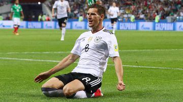 Otro de la nueva generación de Alemania que también se debe seguir de cerca para el Mundial de Rusia 2018. Goretzka luce como el encargado de manejar los hilos en el cuadro teutón.