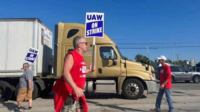 Everything you need to know about the UAW workers strike