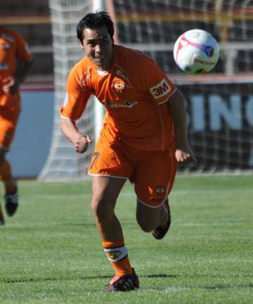 Patricio Galaz es el máximo goleador histórico de Cobreloa-Colo Colo por Torneos Nacionales, con nueve tantos con la camiseta loína.