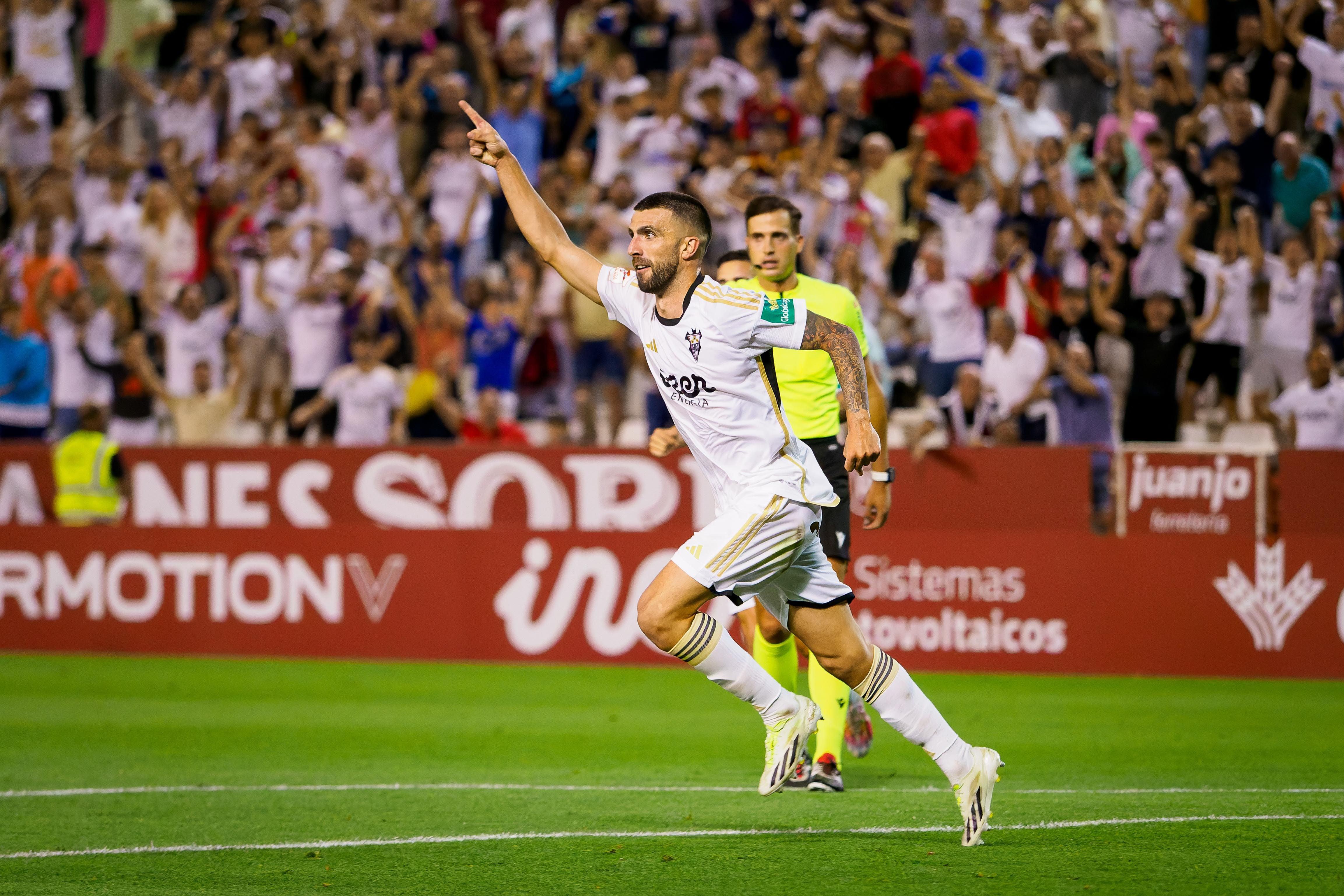 Partido de LaLiga Hypermotion entre el Albacete Balompié y el Real Valladolid jugado el 1 de septiembre de 2023