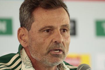 Diego Cocca iniciará su camino en la Selección Mexicana de Fútbol el próximo 23 de marzo de 2023, frente a Surinam en duelo de Concacaf Nations League.
