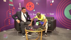 En entrevista para Nazario habló el jugador de la selección brasileña, el gesto final es viral.