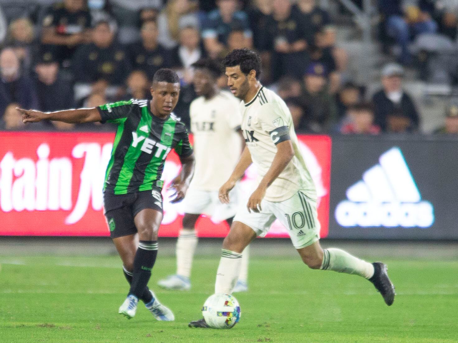 LAFC re-sign Carlos Vela as Designated Player through 2023