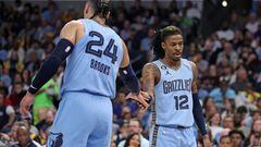 The Memphis Grizzlies extended the first round series with a huge win in an elimination game against the Los Angeles Lakers on Wednesday night.