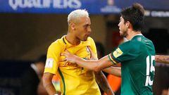Neymar, en un momento de enfado en el partido ante Bolivia.