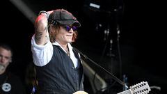 Johnny Depp critica a Amber Heard en nuevo álbum con Jeff Beck.