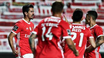 El Benfica gana al Boavista y mete presión al líder Oporto