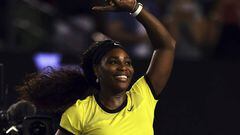 Serena Williams waves to the crowd after beating Agnieszka Radwanska.  