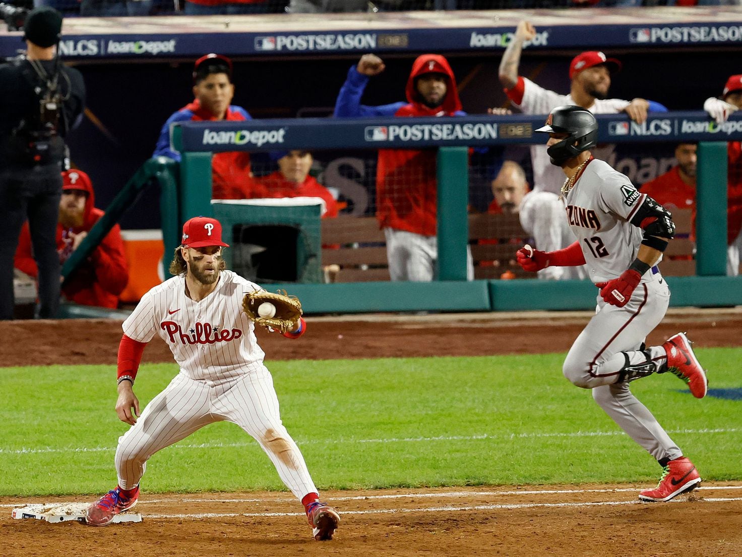 Watch Bryce Harper and others react to Phillies Game 3 win