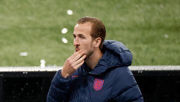 Guardiola reiterates Kane interest and says Silva wants to leave