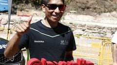 El ciclista colombiano del equipo Movistar, Nairo Quintana, durante las declaraciones que ha realizado previas al inicio de la 71 edici&oacute;n de la Vuelta Ciclista a Espa&ntilde;a 2016, que comienza el s&aacute;bado junto al balneario de Laias (Orense). 