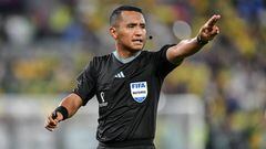 Iván Barton, el árbitro salvadoreño que le anuló un gol a Vinicius en Qatar 2022