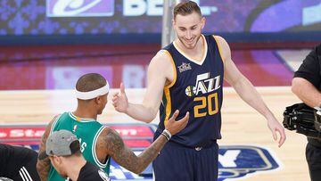 NEW ORLEANS, LA - FEBRUARY 18:  Gordon Hayward #20 of the Utah Jazz reacts with Isaiah Thomas #4 of the Boston Celtics during the 2017 Taco Bell Skills Challenge at Smoothie King Center on February 18, 2017 in New Orleans, Louisiana. NOTE TO USER: User expressly acknowledges and agrees that, by downloading and/or using this photograph, user is consenting to the terms and conditions of the Getty Images License Agreement.  (Photo by Jonathan Bachman/Getty Images)