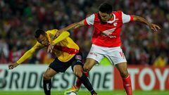 Aldo Leao Ramírez enfrentando a Santa Fe por Copa Librtadores
