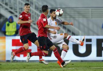 Football Soccer - Albania v Spain - World Cup 2018 Qualifiers - Loro Borici Stadium, Shkoder, Albania -9/10/16. Albania's Odise Roshi (L) and Spain's Nolito in action. REUTERS/Antonio Bronic