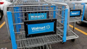 FILE PHOTO: Walmart shopping carts are seen on the parking lot ahead of the Thanksgiving holiday in Chicago, Illinois, U.S. November 27, 2019. REUTERS/Kamil Krzaczynski/File Photo