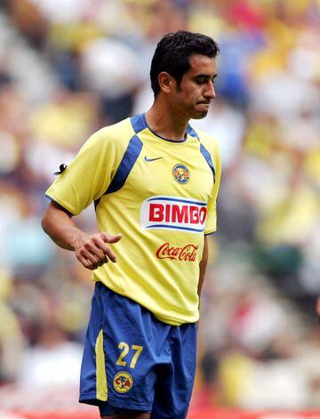 Después de dejar al Atlas, Zepeda encontró poca regularidad en sus siguientes equipos. Pasó por Cruz Azul, Morelia, Toluca, Santos, San Luis, Veracruz, UdeG y América. Con estos últimos participó en el 2005.