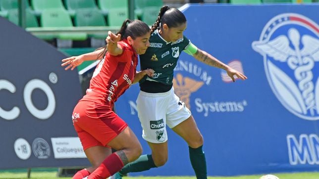 Catalina Usme y Carolina Arias celebran jugar con estadio lleno