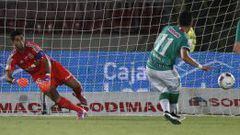 Johnny Herrera sufri&oacute; tres goles ante Audax Italiano. 