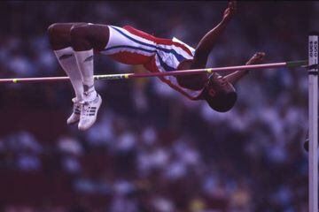 Javier Sotomayor in action at the 1992 Olympics in Barcelona, where he won gold.