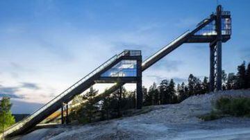 Fue construido en Suecia para el Mundial de Ski 2015. También está dentro de la categoría de "Edificio Deportivo".