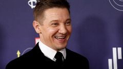 FILE PHOTO: Actor Jeremy Renner shares a laugh during the premiere of the television series Hawkeye at El Capitan theatre in Los Angeles, California, U.S. November, 17, 2021. REUTERS/Mario Anzuoni/File Photo