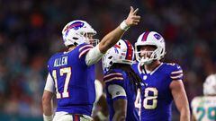 MIAMI GARDENS, FLORIDA - JANUARY 07: Josh Allen #17 of the Buffalo Bills reacts during the fourth quarter against the Miami Dolphins at Hard Rock Stadium on January 07, 2024 in Miami Gardens, Florida.   Megan Briggs/Getty Images/AFP (Photo by Megan Briggs / GETTY IMAGES NORTH AMERICA / Getty Images via AFP)