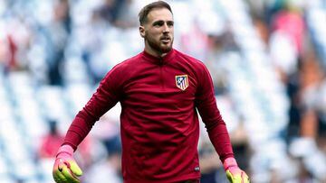 "Two clubs very interested in paying Oblak's release clause," says his agent