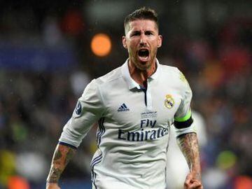 Real Madrid's Spanish defender Sergio Ramos reacts after scoring during the UEFA Super Cup final football match between Real Madrid CF and Sevilla FC on August 9, 2016 at the Lerkendal Stadium in Trondheim. / AFP PHOTO / JONATHAN NACKSTRAND