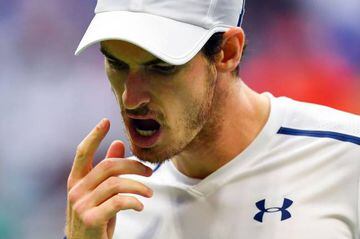 Andy Murray found it tough going at times against Paolo Lorenzi.