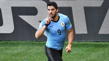 Uruguay&#039;s forward Luis Suarez celebrates after scoring during the Russia 2018 World Cup Group A football match between Uruguay and Saudi Arabia at the Rostov Arena in Rostov-On-Don on June 20, 2018. / AFP PHOTO / JOE KLAMAR / RESTRICTED TO EDITORIAL 
