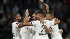 Achraf Hakimi saved the away game for PSG last night against Metz with a 95th-minute goal, giving a 2-1 victory to keep the team&#039;s undefeated streak going.