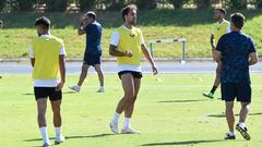  Iñigo Eguaras jugador de la UD Almería durante el entrenamiento de hoy
