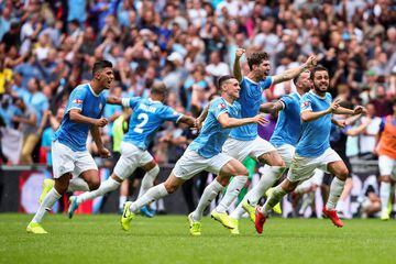 Manchester City win the shootout and the Community Shield
